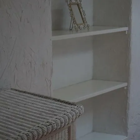 Petit Apartment *